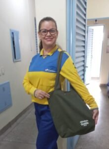 Projeto Correio da Amizade - Professora caracterizada